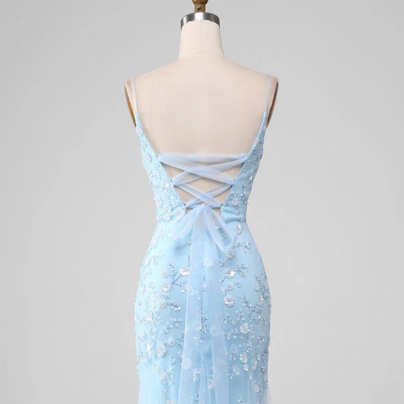 Prom dress - Picture 1 of 5